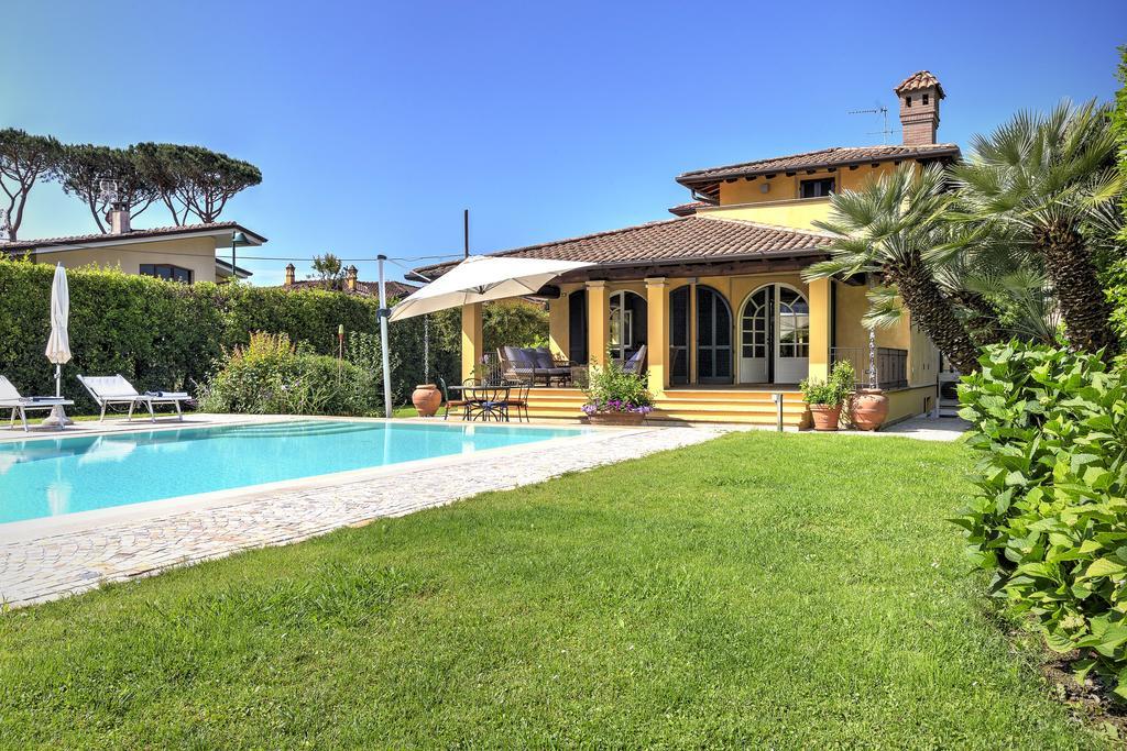 Bed and Breakfast Relais Di Alice- Adults Only Forte dei Marmi Zewnętrze zdjęcie